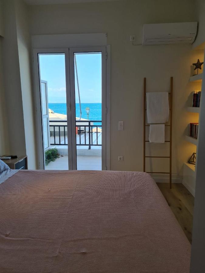 Grace Seaside Apartment ลูตรากี ภายนอก รูปภาพ