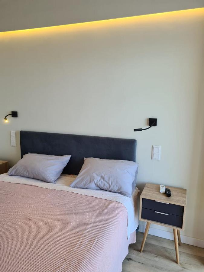 Grace Seaside Apartment ลูตรากี ภายนอก รูปภาพ
