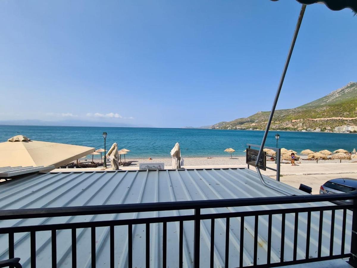 Grace Seaside Apartment ลูตรากี ภายนอก รูปภาพ