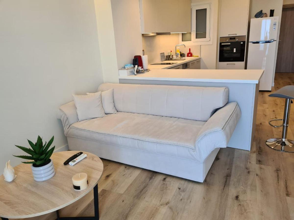 Grace Seaside Apartment ลูตรากี ภายนอก รูปภาพ
