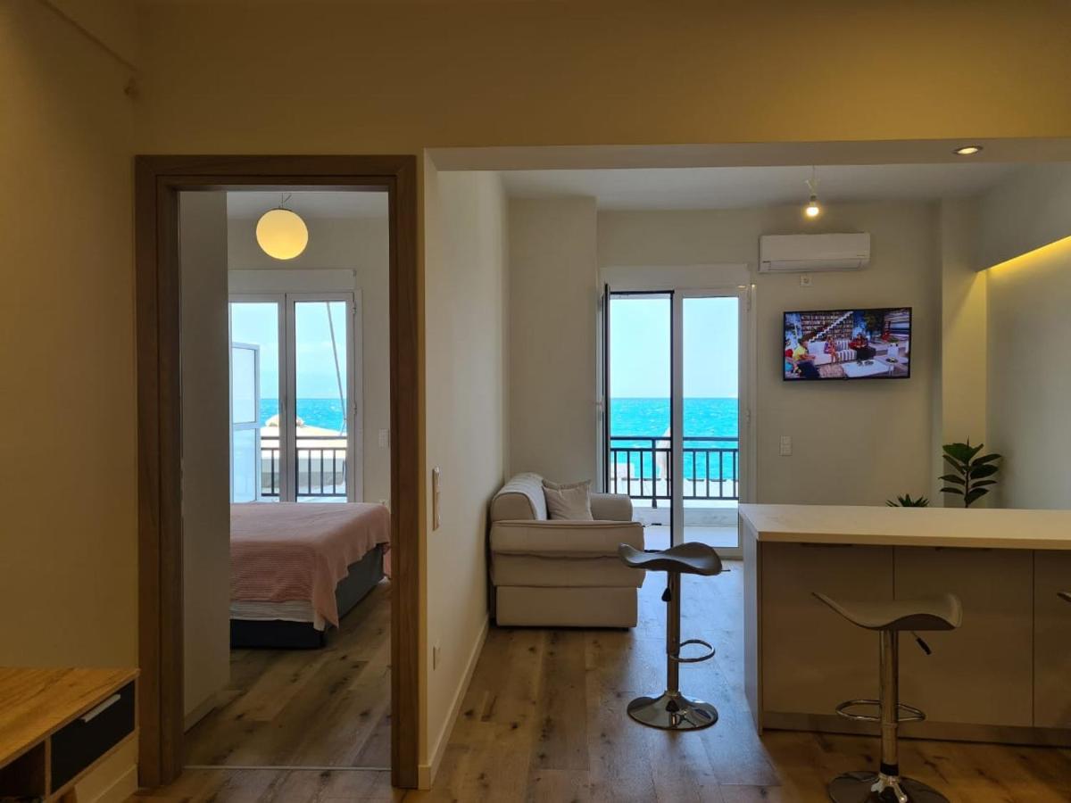 Grace Seaside Apartment ลูตรากี ภายนอก รูปภาพ