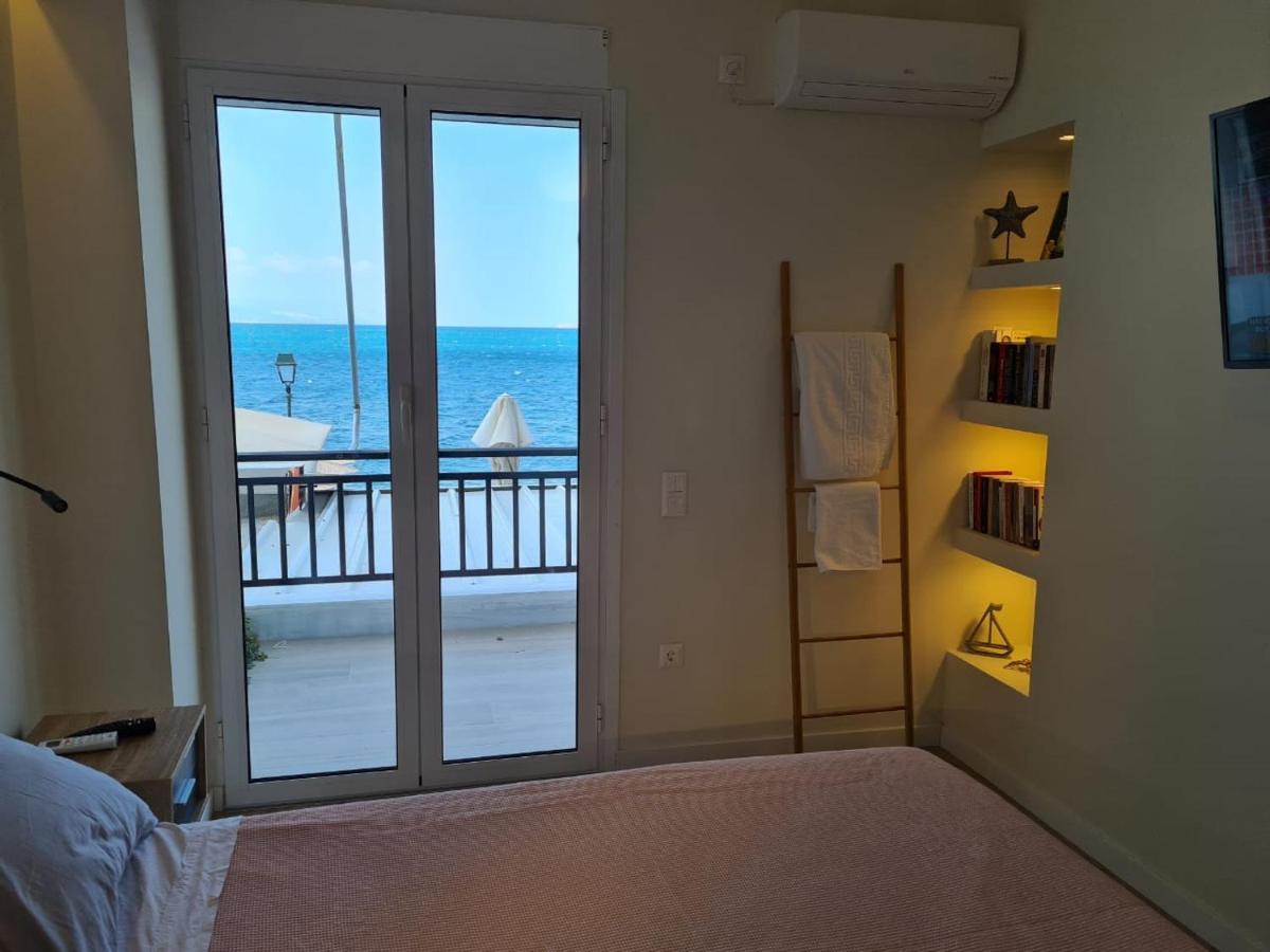 Grace Seaside Apartment ลูตรากี ภายนอก รูปภาพ
