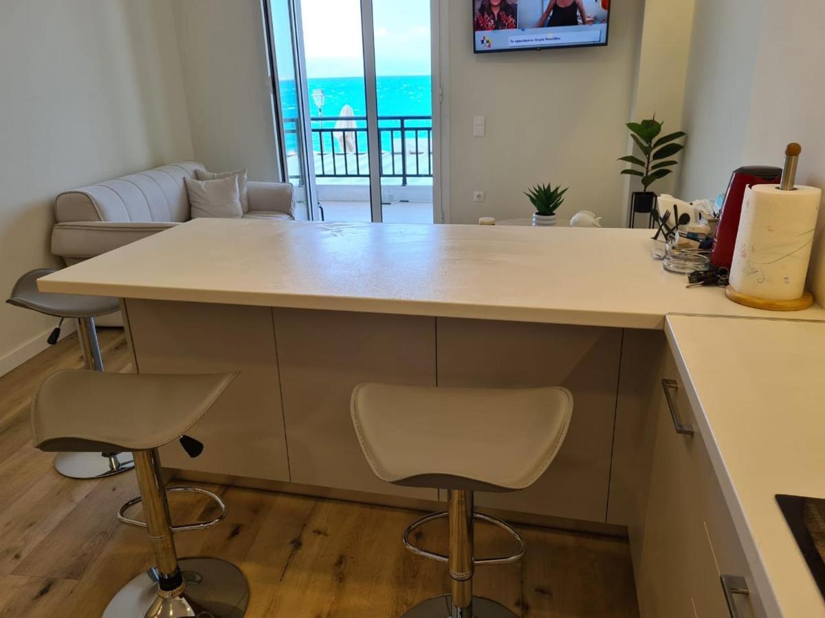 Grace Seaside Apartment ลูตรากี ภายนอก รูปภาพ