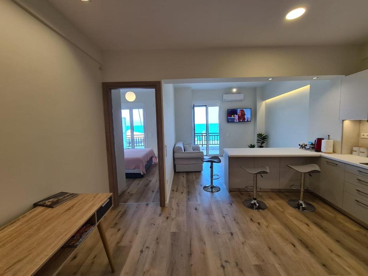 Grace Seaside Apartment ลูตรากี ภายนอก รูปภาพ